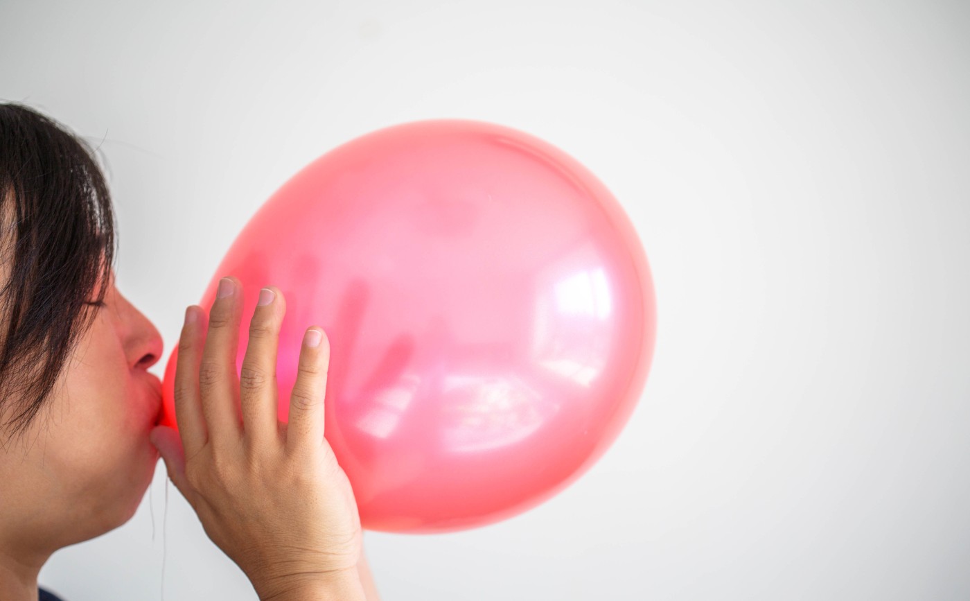 https://tickertapecdn.tdameritrade.com/assets/images/pages/md/girl blowing up a balloon: consumer price inflation index